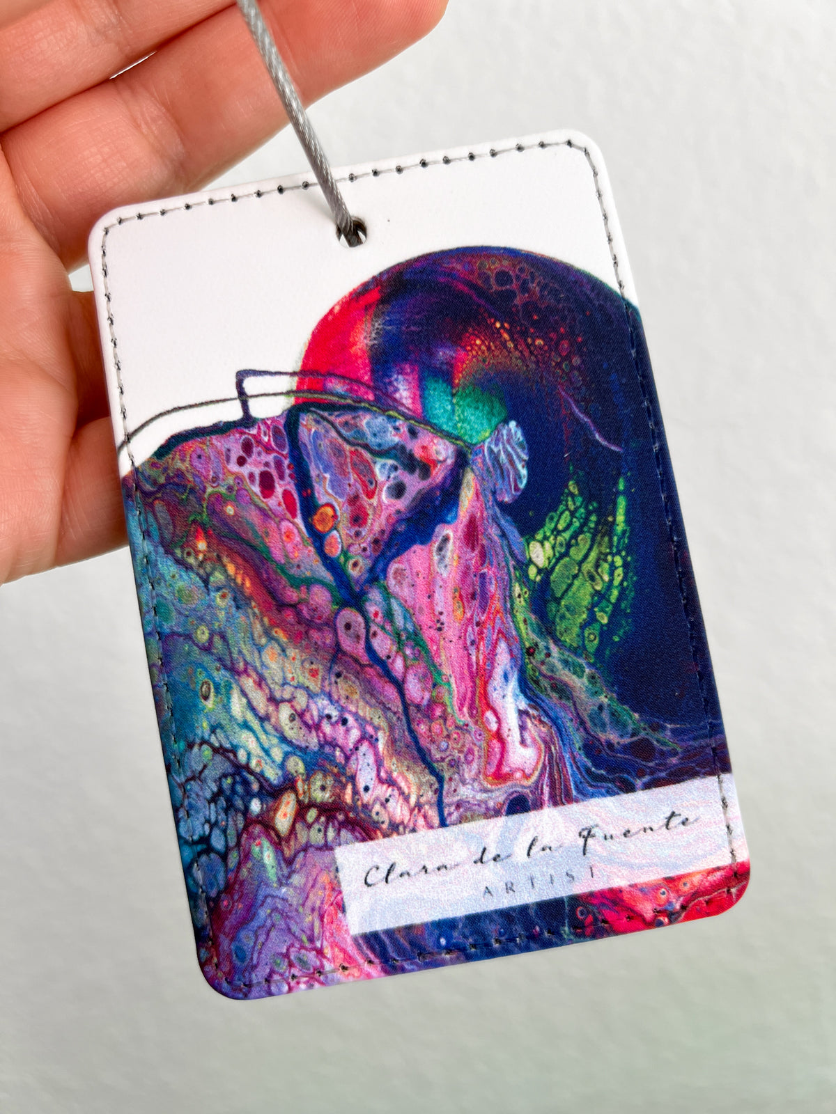The Kiss Luggage Art Tag