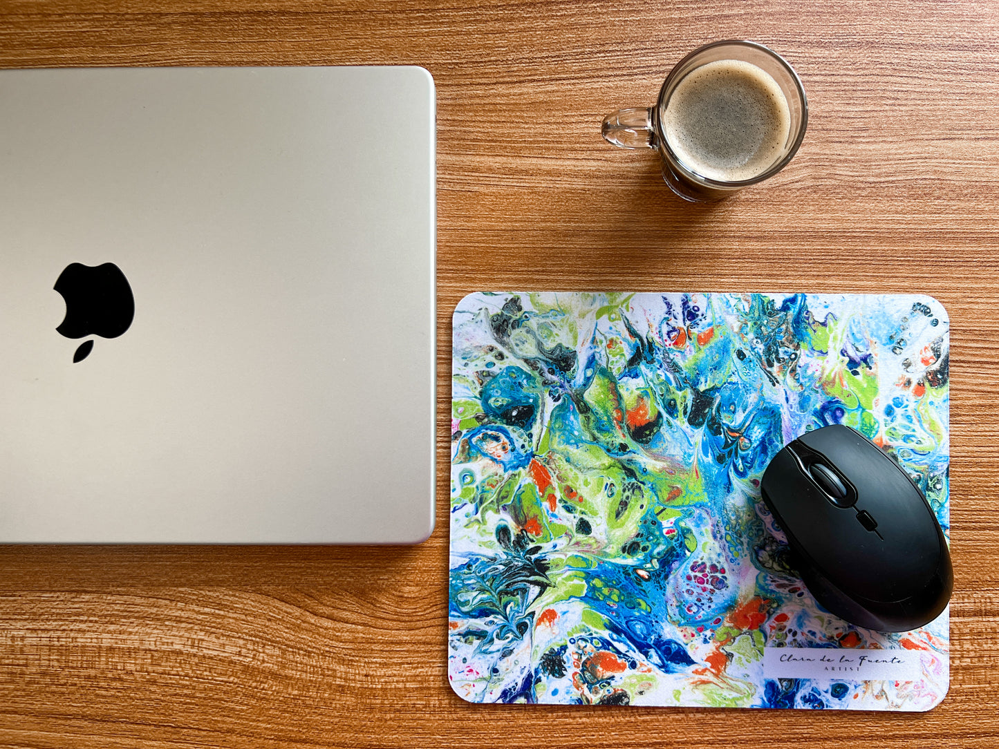 Butterflies art Mouse in an office workspace 