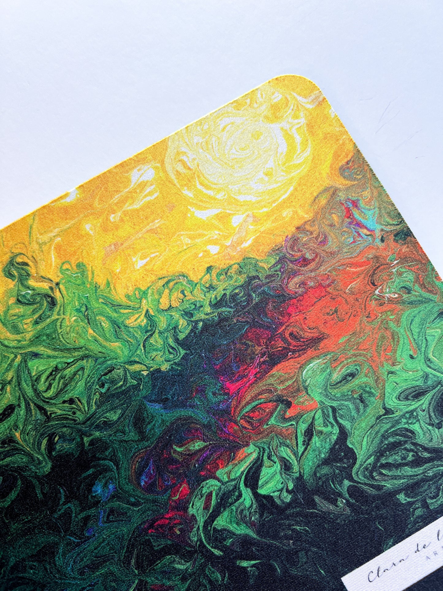 Amazonas Mousepad with mouse close up
