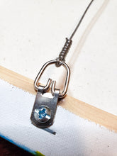 Load image into Gallery viewer, Organic growth by Clara de la Fuente - back wire detail - ready to hang
